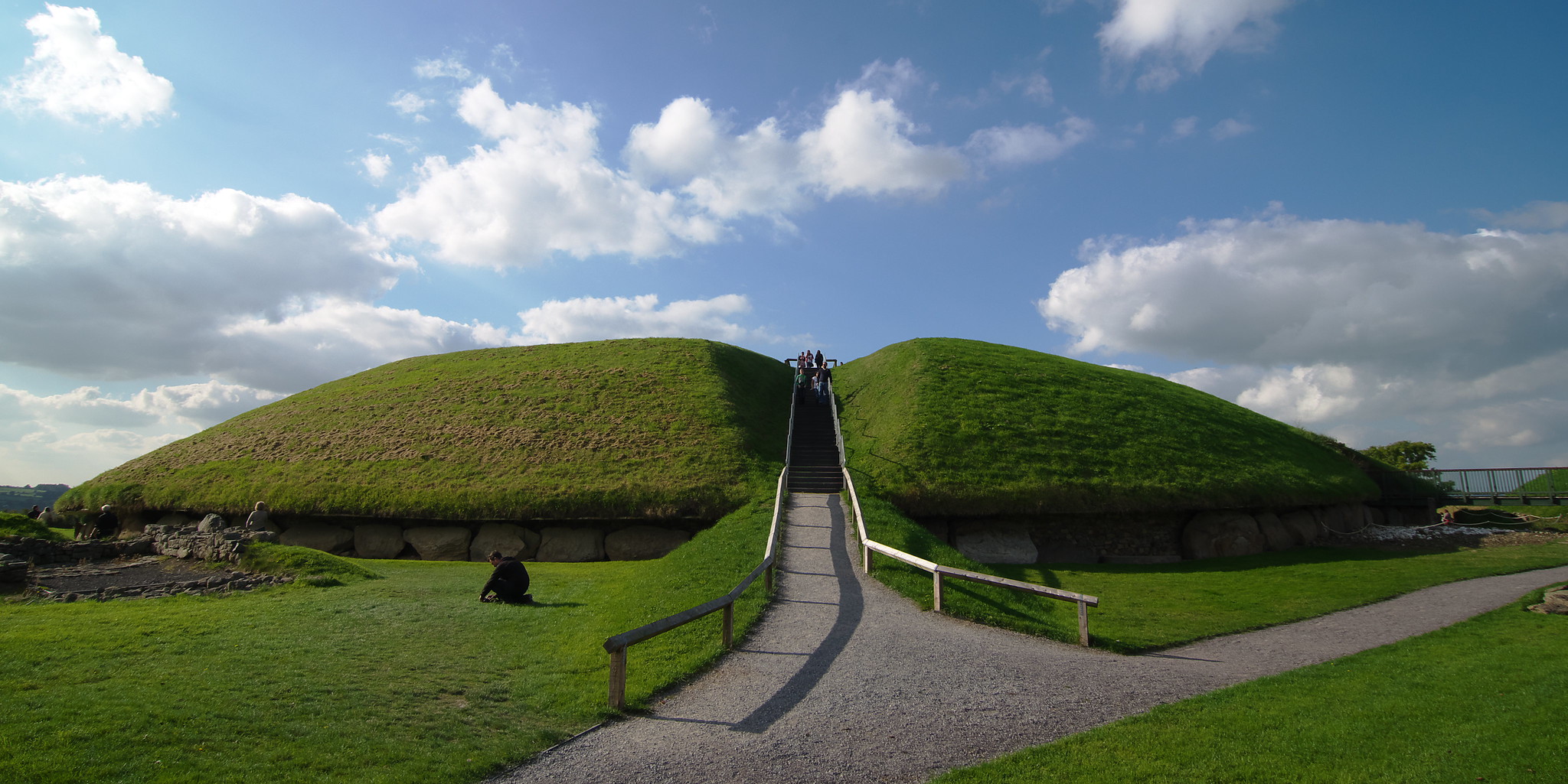 Knowth Ireland